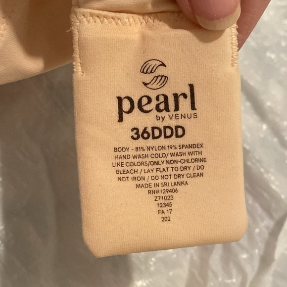 Pearl by Venus bra - Picture 2 of 4